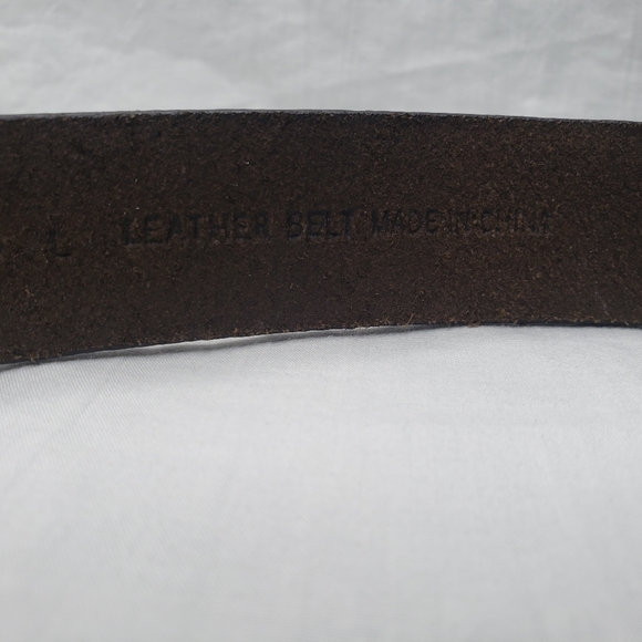 Chunky Brown Leather Belt Size L Grommets Distressed Brass Buckle - Picture 7 of 9